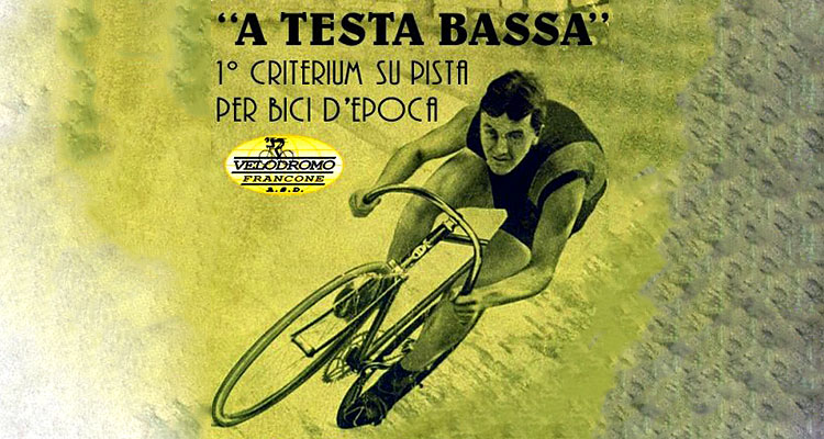 A Testa Bassa 2014, la criterium su pista per bici d’epoca