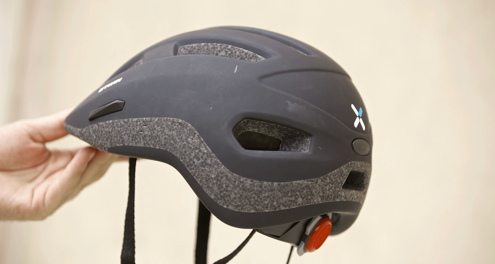 Casco per ciclisti 7 Soft Touch di B’Twin, la nostra valutazione