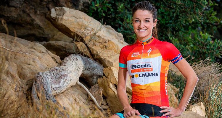 Lizzie Armitstead regina del Qatar